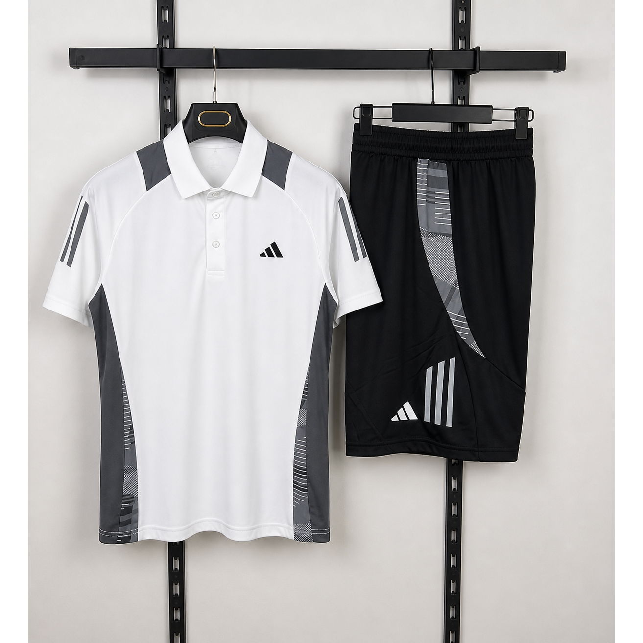 Ensemble adidas V45